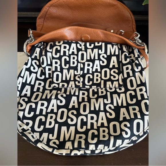 Marc By Marc Jacobs Classic Q Hillier Hobo Shoulder Bag - Picture 12 of 12